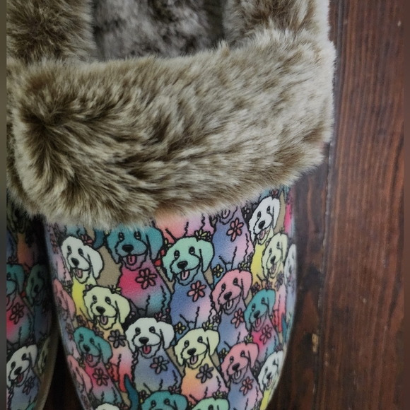 BOBS Save The Dogs and Cats Multicolor Dog Slippers size 10 - Picture 4 of 5